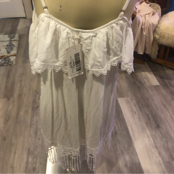 SUCREFAS brand new white dress/beach cover up - Picture 4 of 5